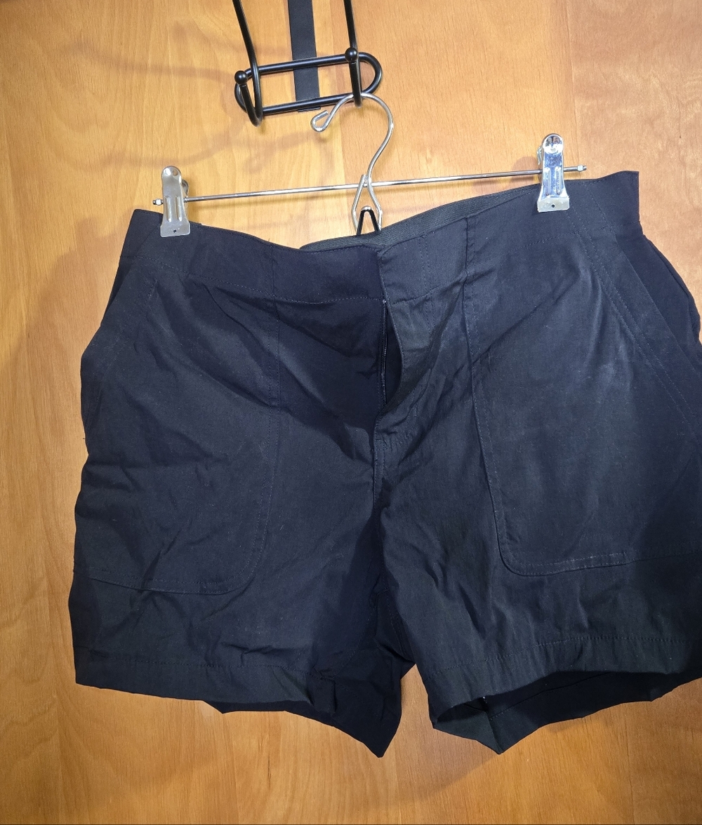 NWT Eddie Bower Hiker Short, 12